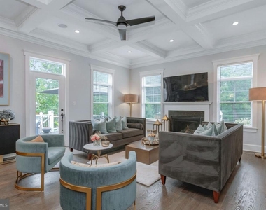 10704 Warwick Avenue - Photo Thumbnail 19