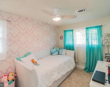 415 W Broad Street - Photo Thumbnail 19