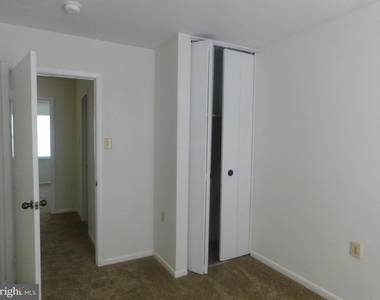 111 Cameron Street - Photo Thumbnail 10