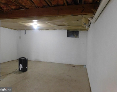 111 Cameron Street - Photo Thumbnail 15