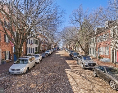 626 N Payne Street - Photo Thumbnail 45
