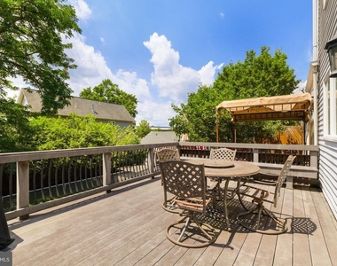 626 N Payne Street - Photo Thumbnail 18