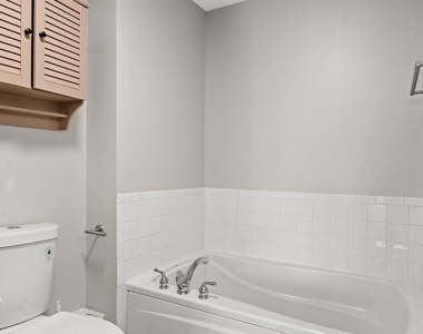 5117 Donovan Drive - Photo Thumbnail 26