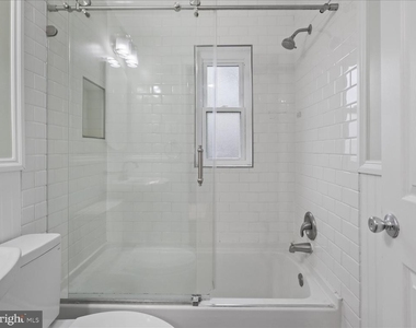 138 Cambridge Road - Photo Thumbnail 12