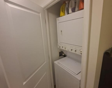 851 N Glebe Road N - Photo Thumbnail 7