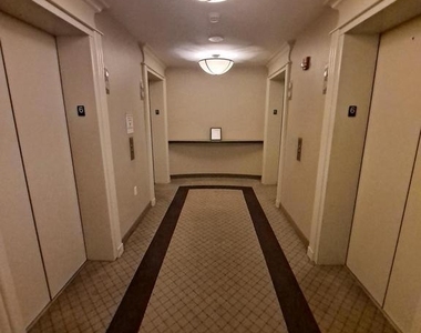 851 N Glebe Road N - Photo Thumbnail 10