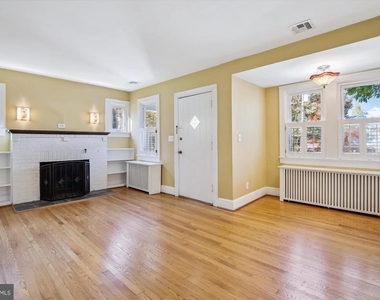 1114 21st Street S - Photo Thumbnail 6
