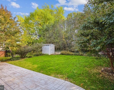1114 21st Street S - Photo Thumbnail 3
