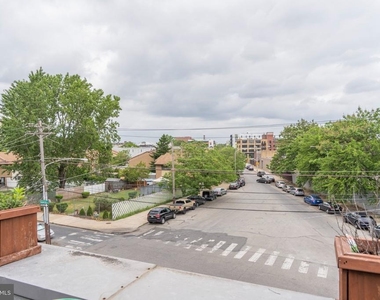 1233 N 3rd Street - Photo Thumbnail 23