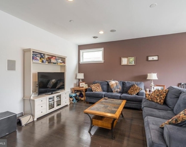 1233 N 3rd Street - Photo Thumbnail 8