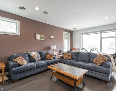 1233 N 3rd Street - Photo Thumbnail 9
