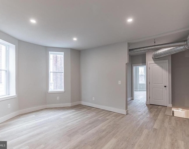1512 S 58th Street - Photo Thumbnail 10