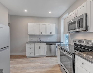1512 S 58th Street - Photo Thumbnail 1