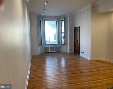 1411 S Broad Street - Photo Thumbnail 1