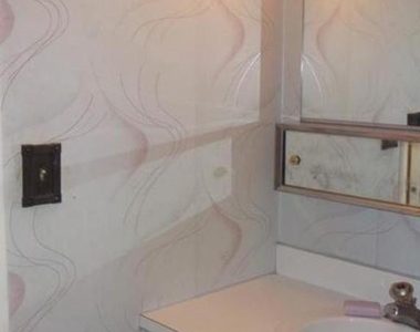1136 South Street - Photo Thumbnail 11