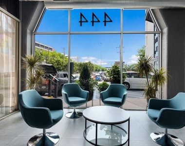 444 N 4th Street - Photo Thumbnail 23