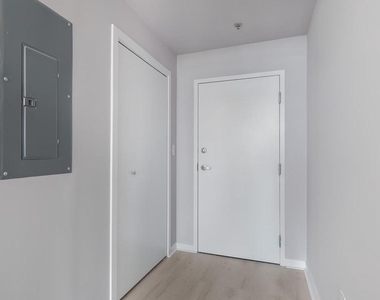 444 N 4th Street - Photo Thumbnail 21
