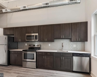 1705 Jackson Street - Photo Thumbnail 2