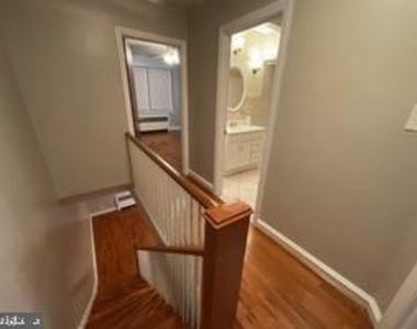 8214 Williams Avenue - Photo Thumbnail 24