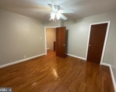 8214 Williams Avenue - Photo Thumbnail 17