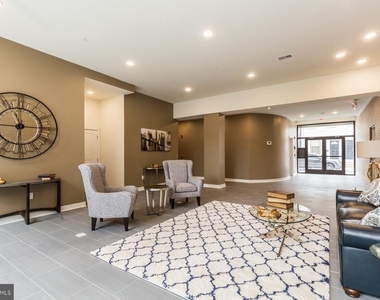 2411 Kensington Avenue - Photo Thumbnail 27