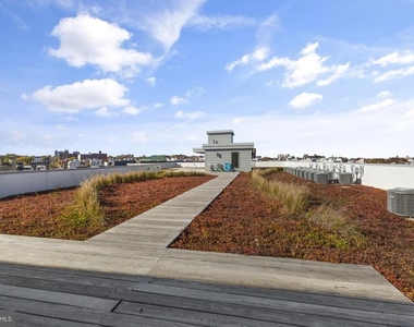 2411 Kensington Avenue - Photo Thumbnail 1