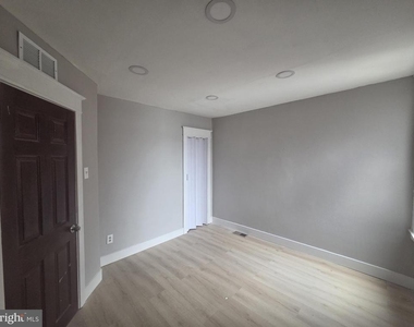 4263 Neilson Street - Photo Thumbnail 11