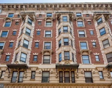 145 S 13th Street - Photo Thumbnail 6