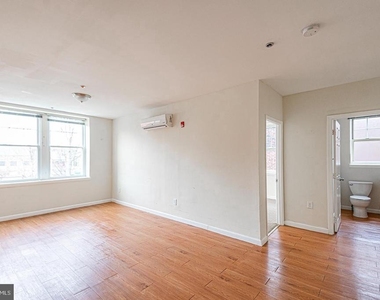 1501 W Allegheny Avenue - Photo Thumbnail 3
