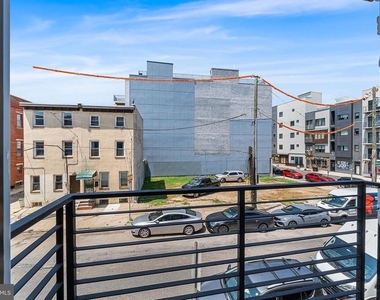 1614 Ridge Avenue - Photo Thumbnail 10