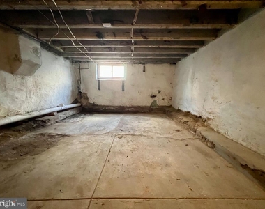 124 E Wishart Street - Photo Thumbnail 21