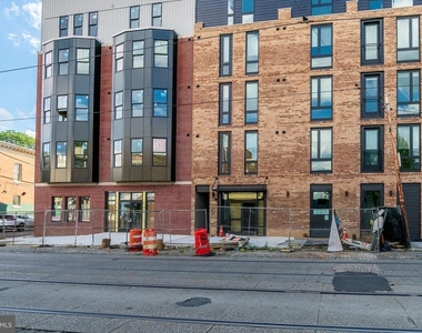 5904 Germantown Avenue - Photo Thumbnail 17