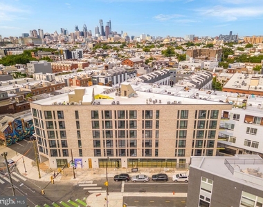 1102 Germantown Avenue - Photo Thumbnail 6