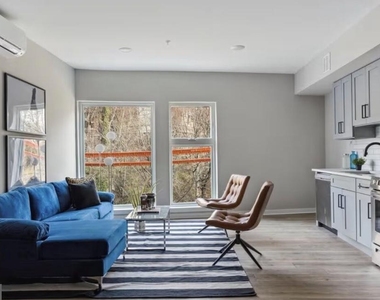 3515 Midvale Avenue - Photo Thumbnail 3