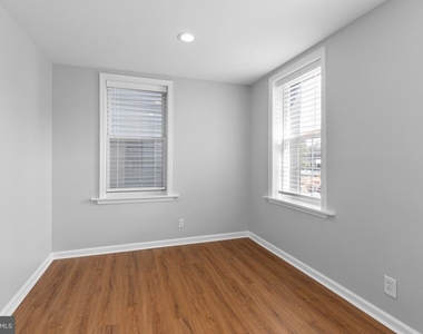 1428 N Hope Street - Photo Thumbnail 6