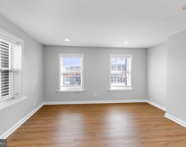 1428 N Hope Street - Photo Thumbnail 13