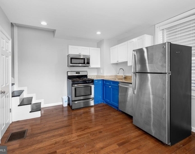 1428 N Hope Street - Photo Thumbnail 1