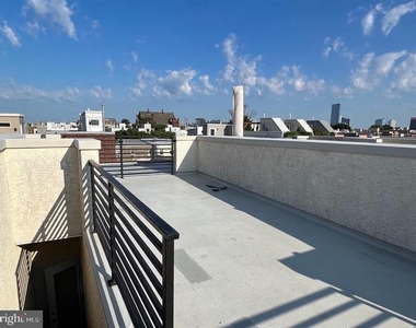1323 S Chadwick Street - Photo Thumbnail 37