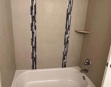 1323 S Chadwick Street - Photo Thumbnail 17