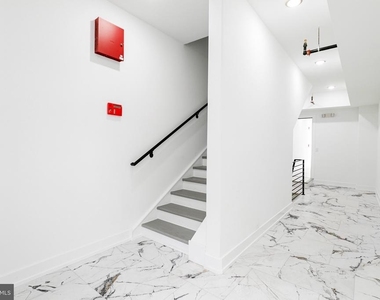 2054 N 2nd Street - Photo Thumbnail 19