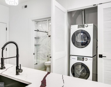 2054 N 2nd Street - Photo Thumbnail 4