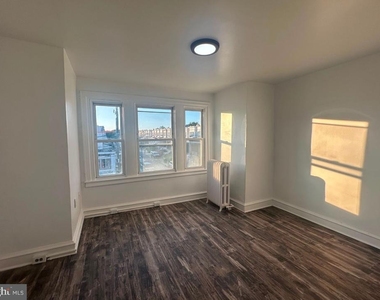 5319 Charles Street - Photo Thumbnail 3