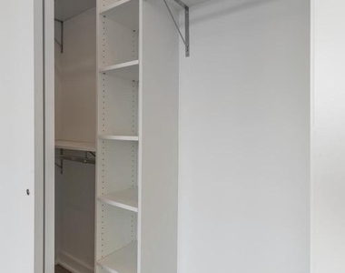 710 N 16th Street - Photo Thumbnail 17