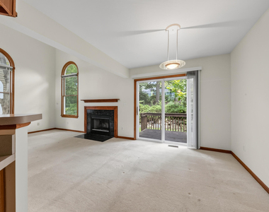 2445 Mulberry Court - Photo Thumbnail 8