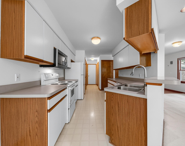 2445 Mulberry Court - Photo Thumbnail 11