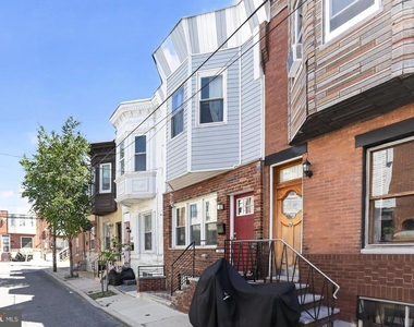 2009 S Opal Street - Photo Thumbnail 2