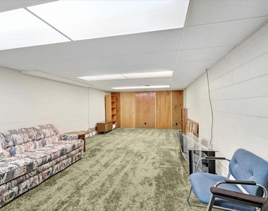 1920 Langley Avenue - Photo Thumbnail 22