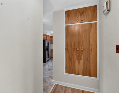 1920 Langley Avenue - Photo Thumbnail 18