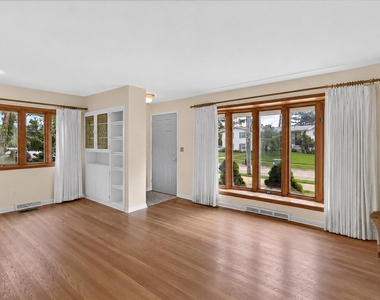 1920 Langley Avenue - Photo Thumbnail 6