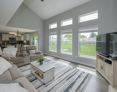 5824 Tradewind Drive - Photo Thumbnail 1